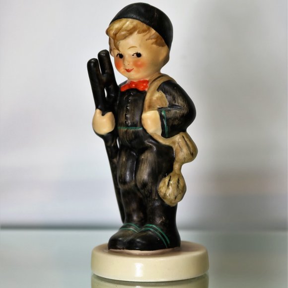 Goebel Hummel Figurine - Chimney Sweep Boy - TMK6 - Picture 2 of 7
